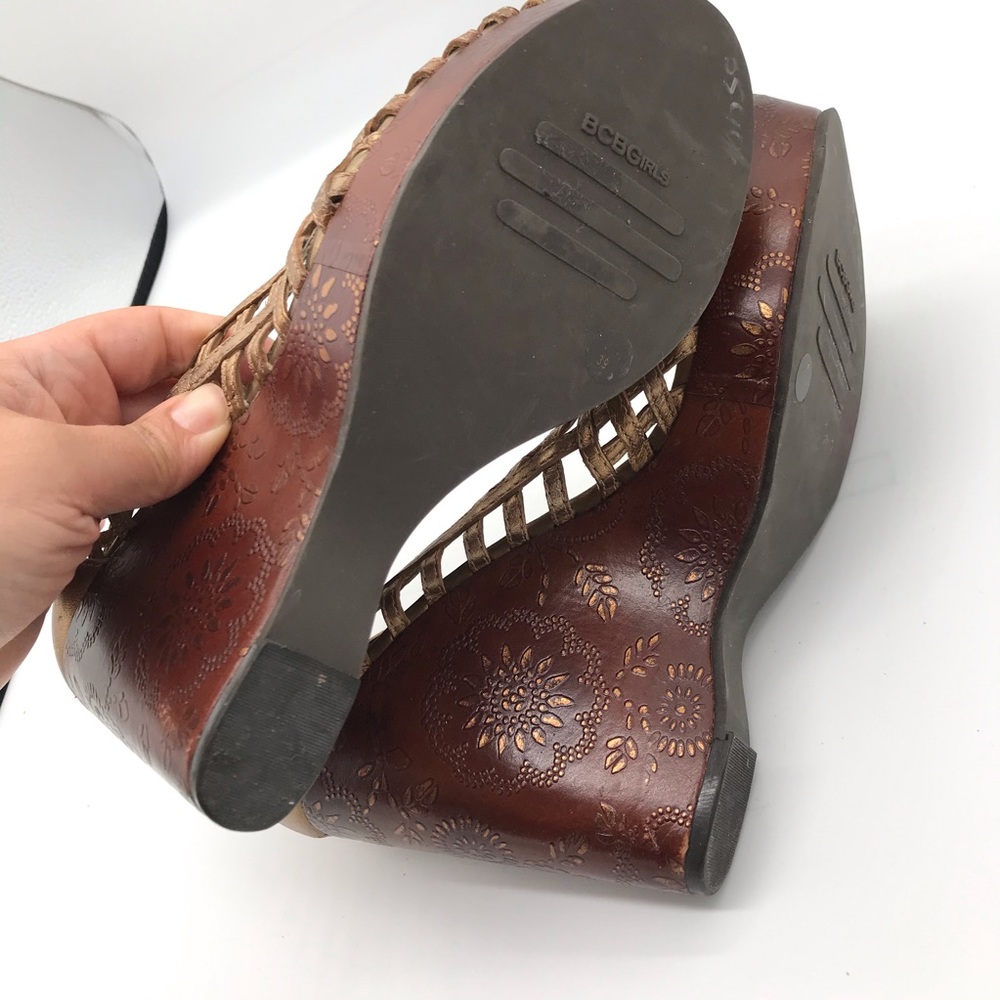 Bcbgirls Platforms Size 9.5 B Honey View 5